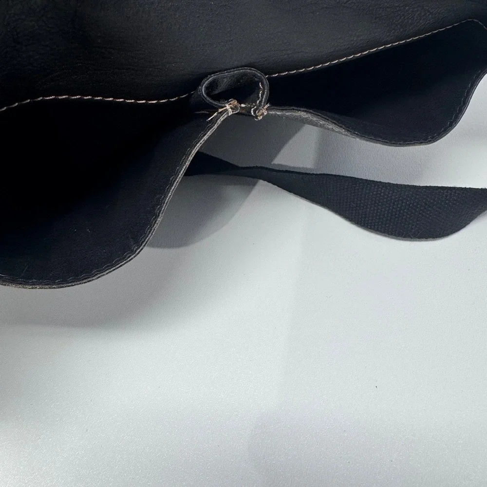 Vintage Wilsons Leather Messenger Bag Black Leather Laptop Briefcase Crossbody